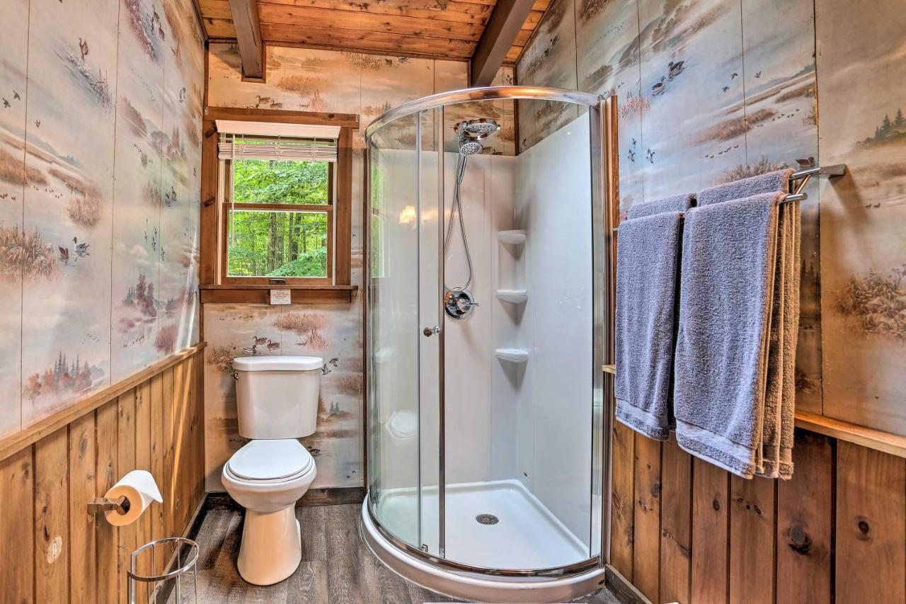 Ferienhaus Pocono Log Fireplace, Fire Pits And Amenities *